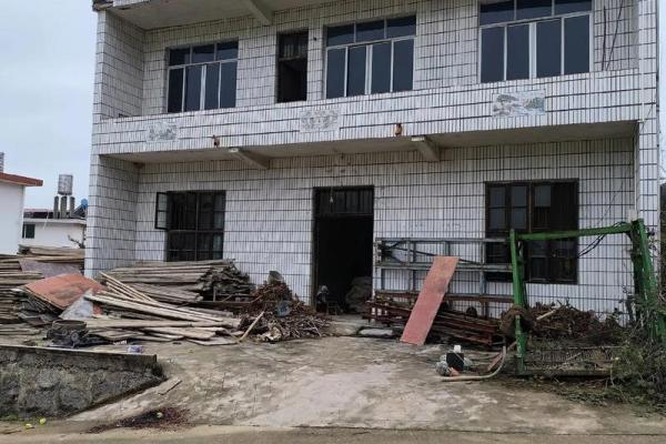 梦见拆老房子是什么意思 梦见拆老房子是什么意思