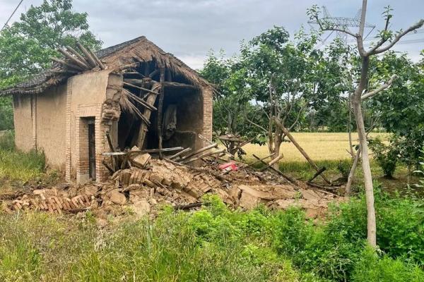 梦见自己的房子塌了 梦见自己的房子塌了