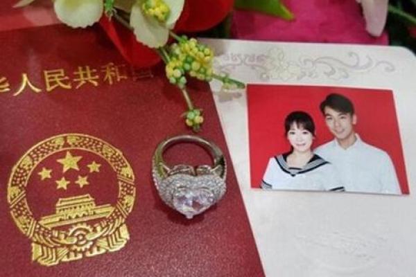 4月领证最吉利的三个日子 4月适合领结婚证的黄道吉日 4月领证最吉利的三个日子 4月适合领结婚证的黄道吉日