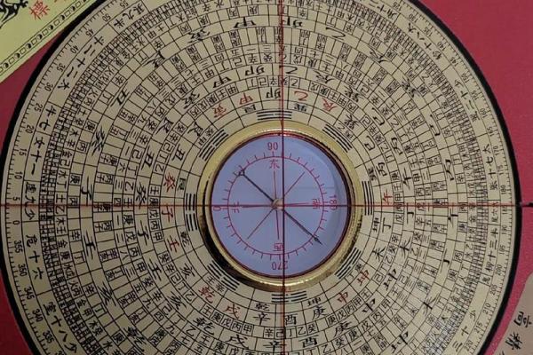 最近：2025年十月份安门最佳黄道吉日查询，哪天适合安门大吉大利